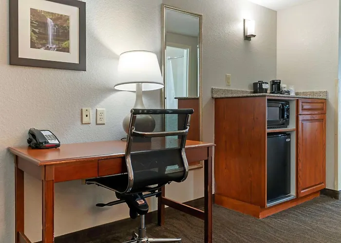 Best Western Executive Inn & Suites
