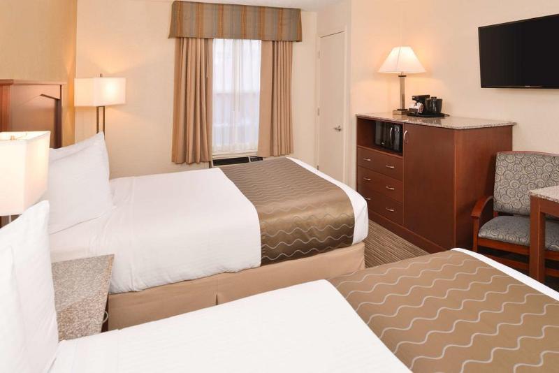 Hotel Western Executive & Wyoming